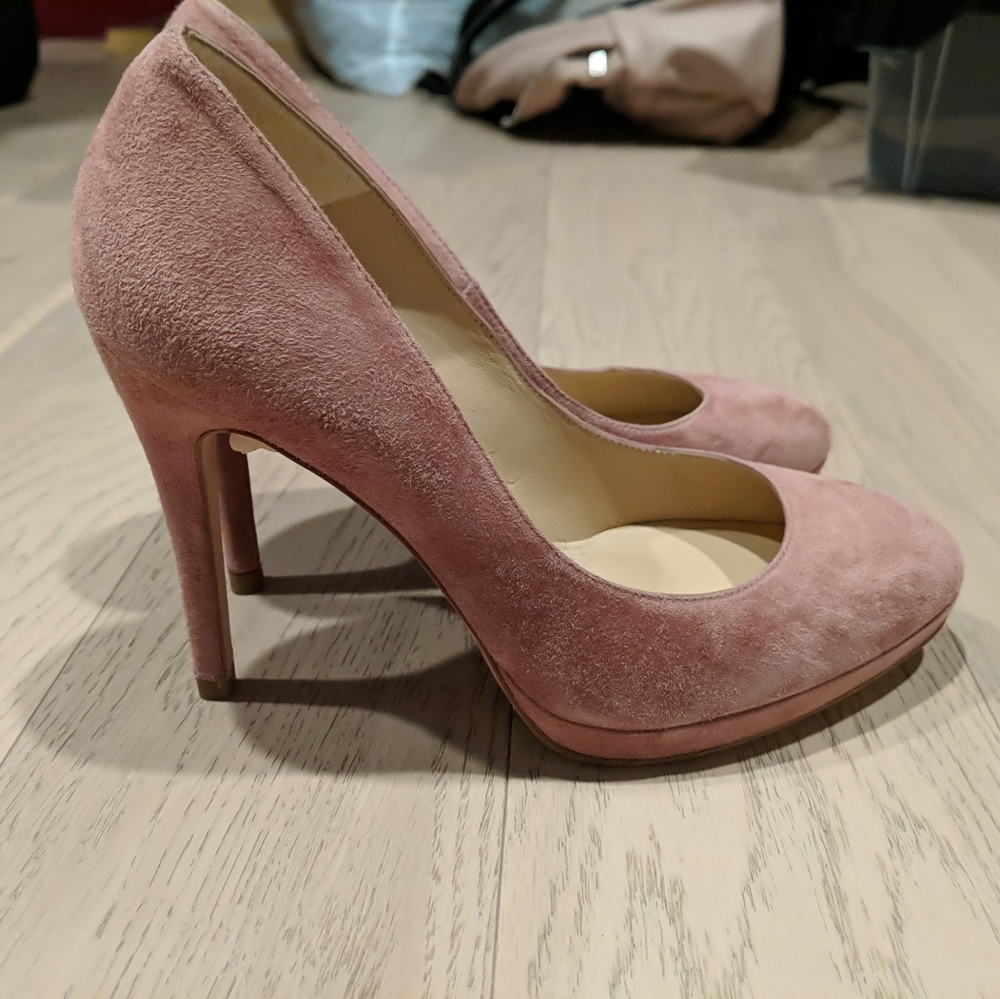 L.K. Bennett Mauve Pink Suede Pumps Size 38